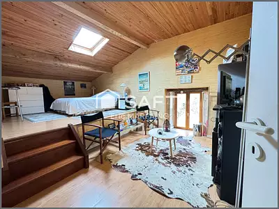 Maison, 284 m²