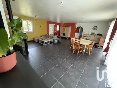 Maison, 143 m²