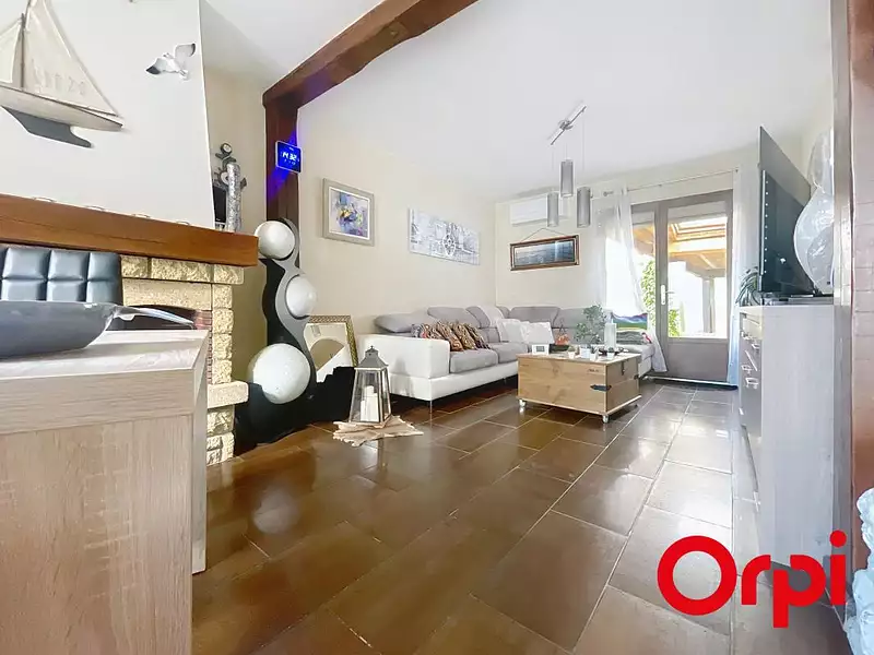 Maison, 93 m²
