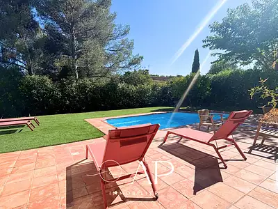 Maison, 280 m²