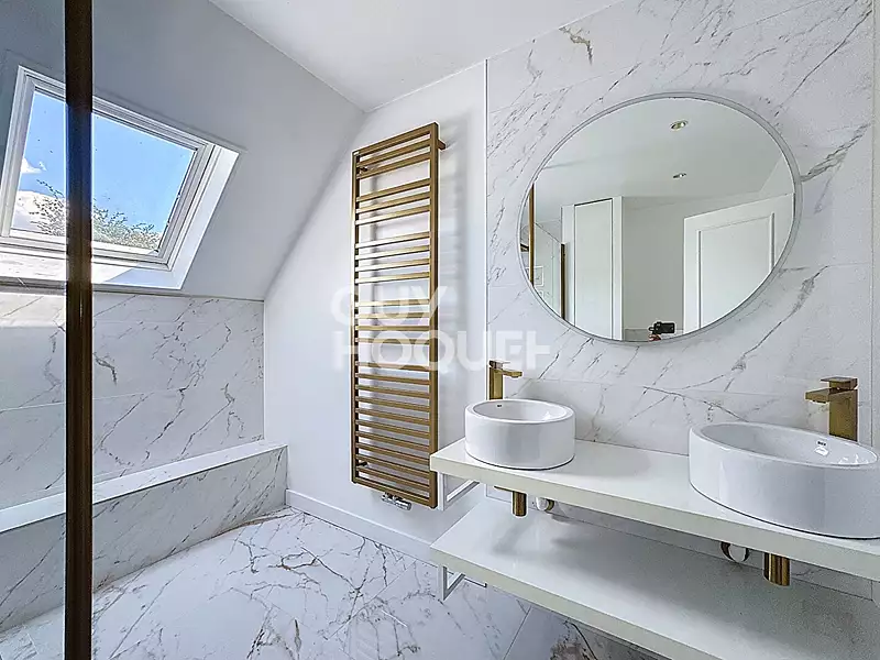 Maison, 160 m²