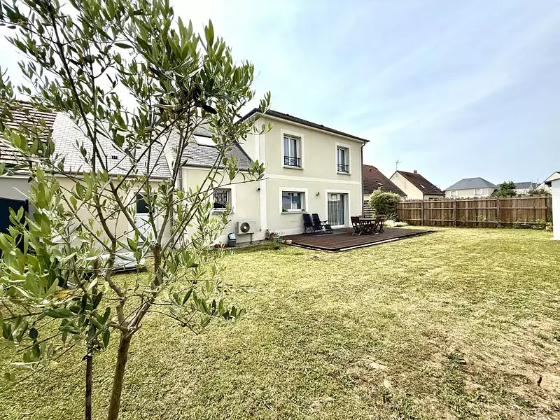 Maison, 155 m²
