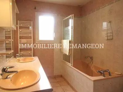 Maison, 120 m²