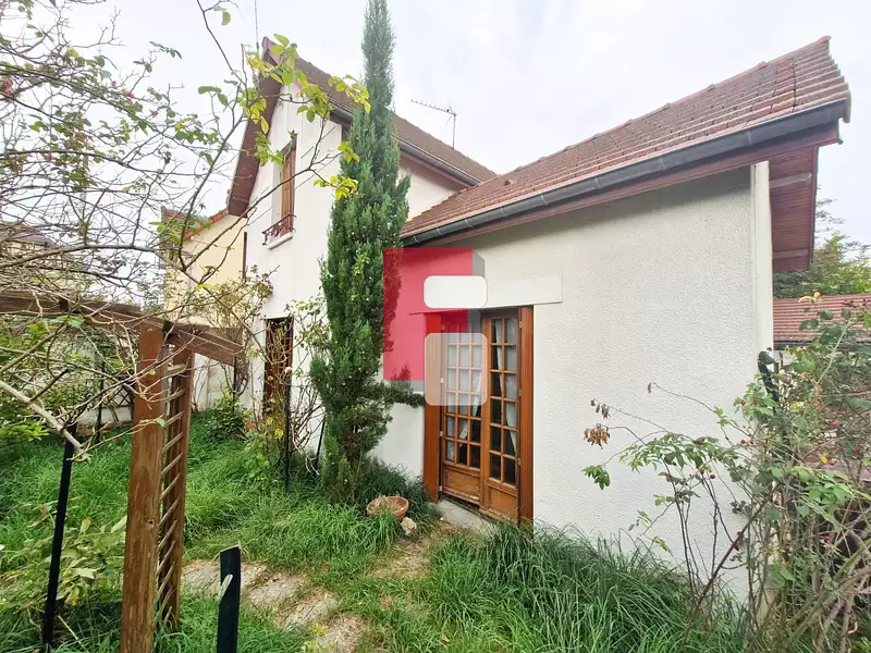 Maison, 77 m²