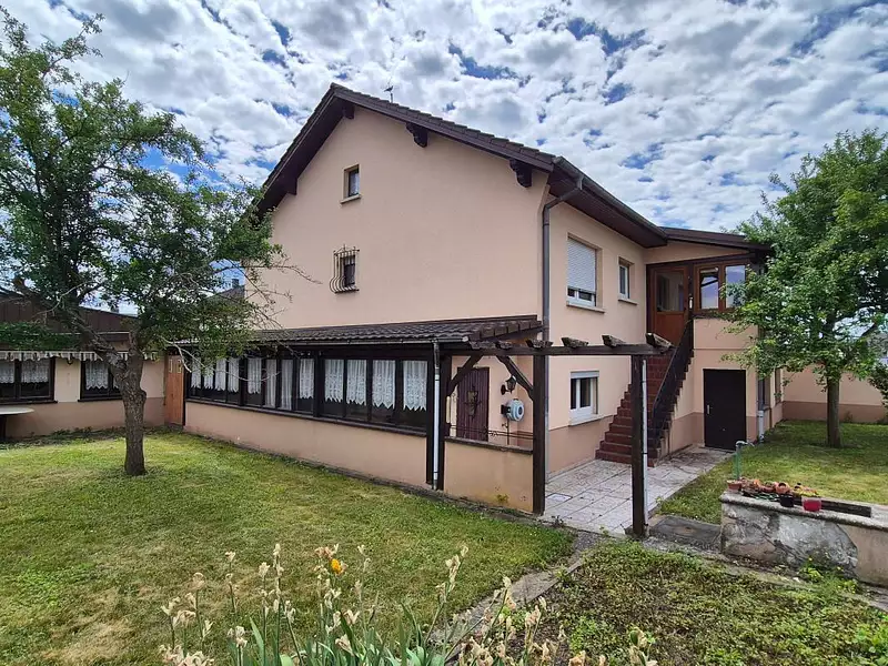 Maison, 215 m²