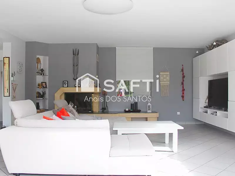 Maison, 207 m²