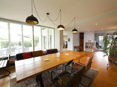 Maison, 270 m²