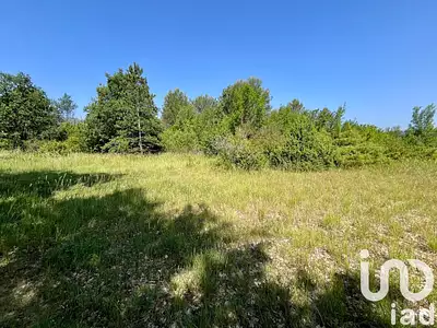 Terrain, 12 527 m²
