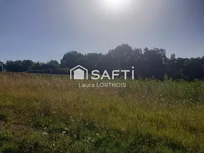 Terrain, 2 500 m²