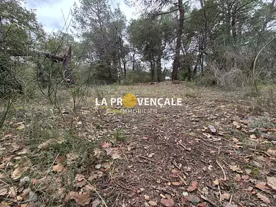 Terrain, 2 315 m²