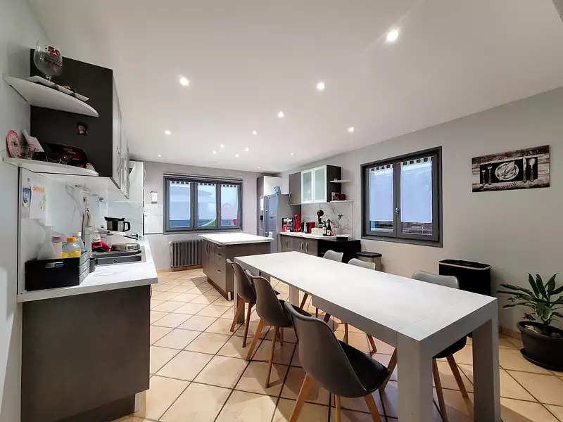 Maison, 138 m²