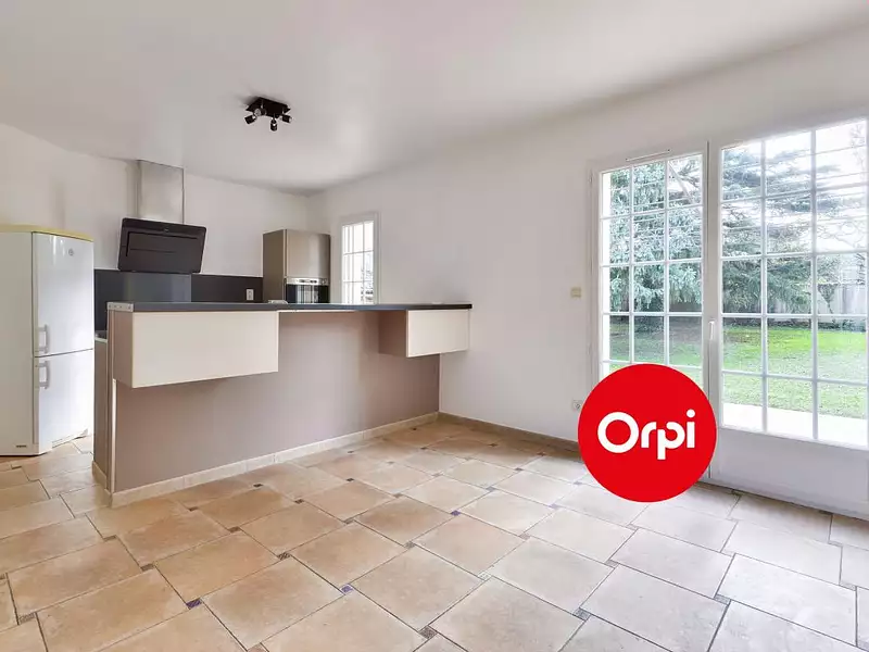Maison, 302 m²