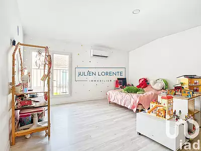 Maison, 182 m²