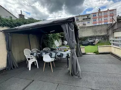 Immeuble, 374 m²