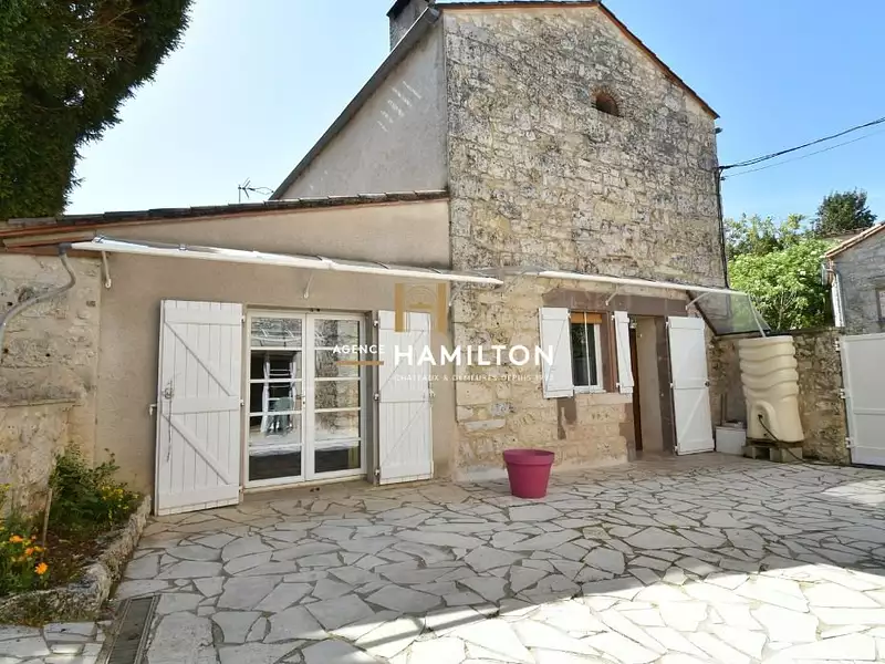 Maison, 223 m²