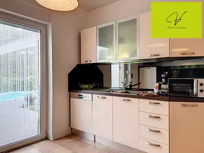 Maison, 190 m²
