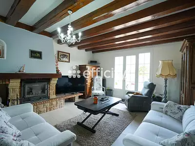 Maison, 230 m²