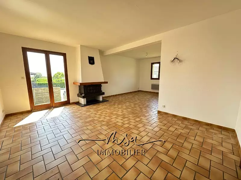 Maison, 122 m²