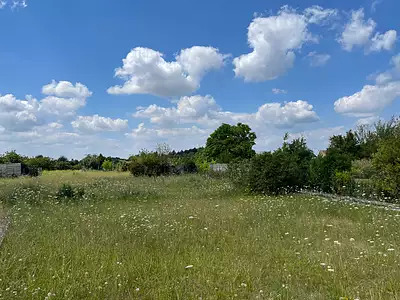 Terrain, 1 352 m²
