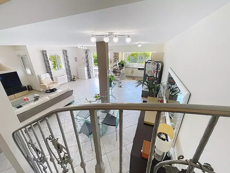 Maison, 105,68 m²
