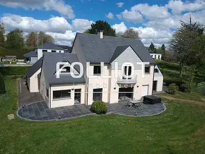 Maison, 300 m²