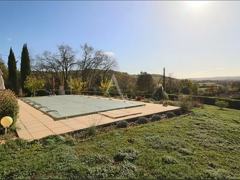 Maison, 170 m²