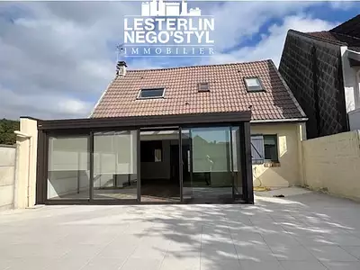 Maison, 96 m²