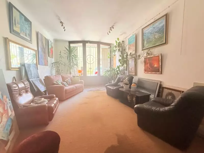 Immeuble, 215 m²