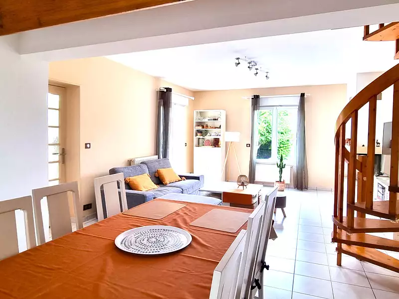 Maison, 105 m²