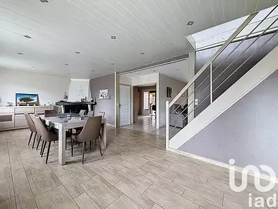 Maison, 192 m²
