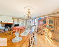 Maison, 196 m²