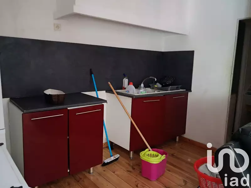 Immeuble, 77 m²