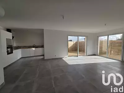 Maison, 104 m²