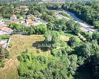 Terrain, 1 738 m²