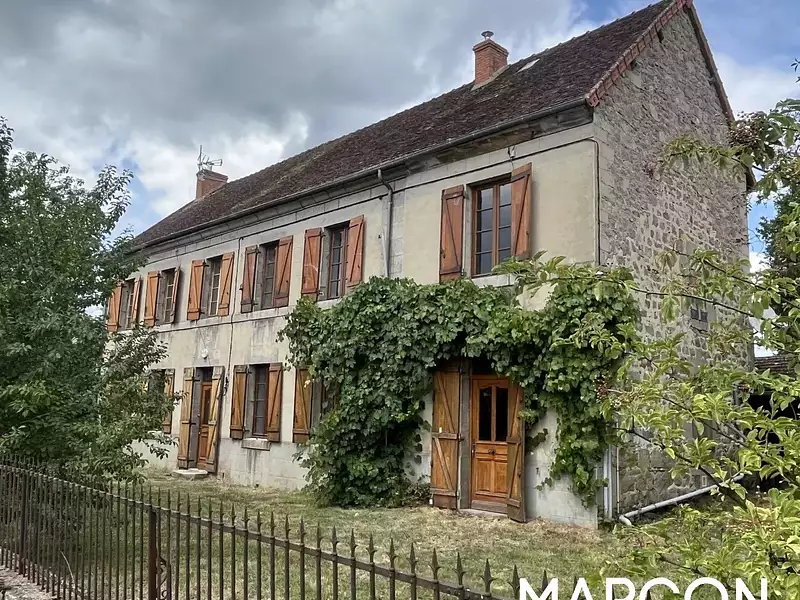 Maison, 195 m²