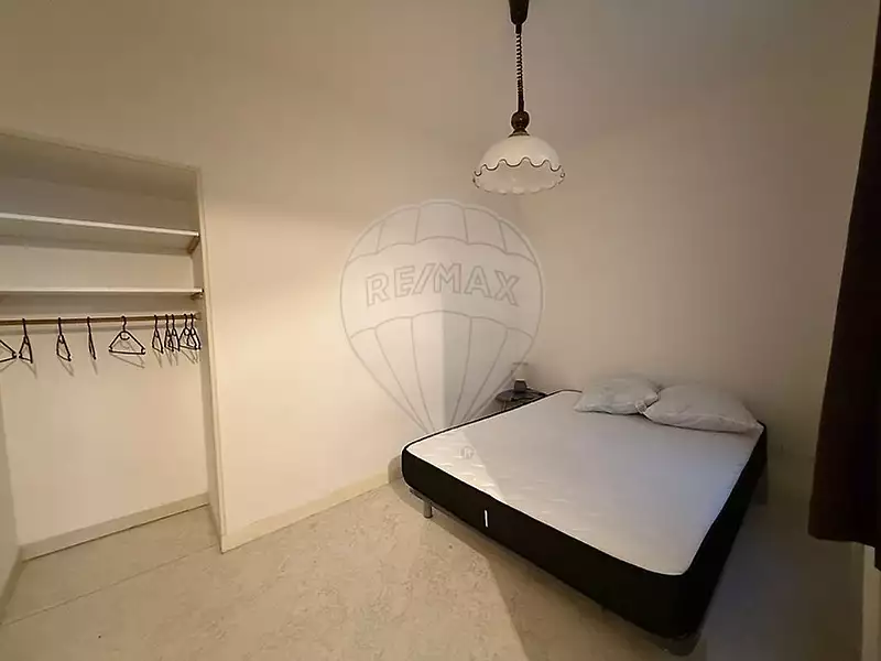 Immeuble, 277 m²