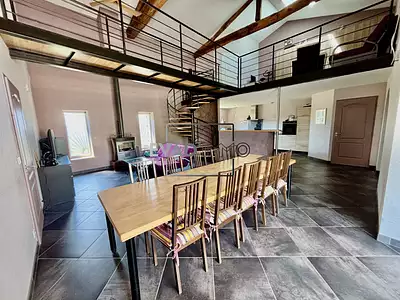 Maison, 233,36 m²