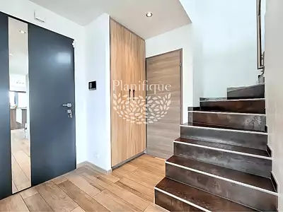 Maison, 185 m²