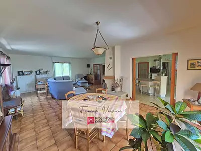 Maison, 156 m²