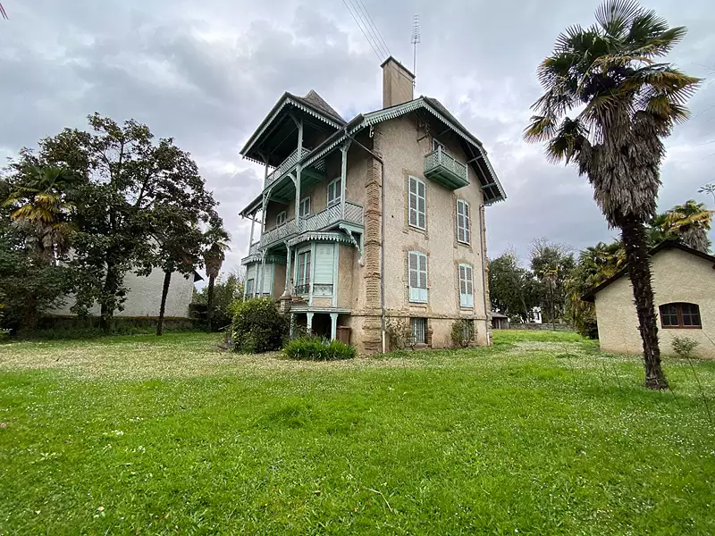 Maison, 238 m²