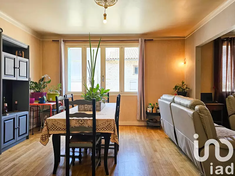 Maison, 850 m²