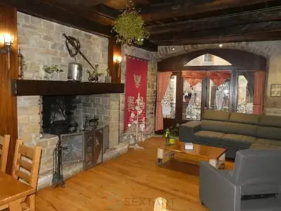 Maison, 586 m²