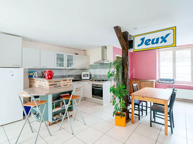 Maison, 266 m²