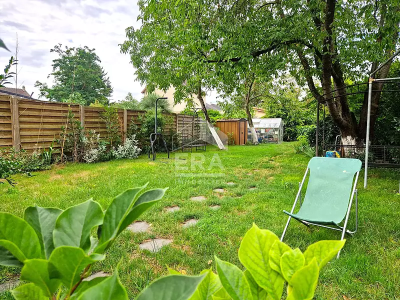Maison, 266 m²