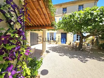 Maison, 184 m²