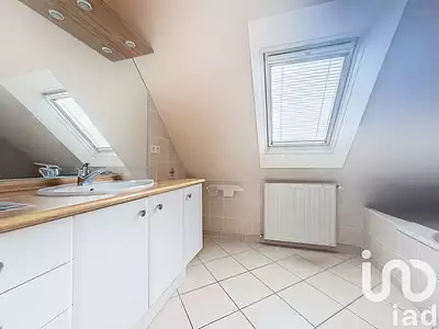 Maison, 146 m²