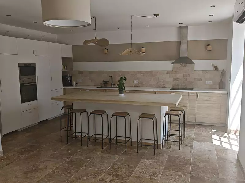 Maison, 200 m²