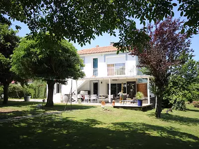 Maison, 198 m²