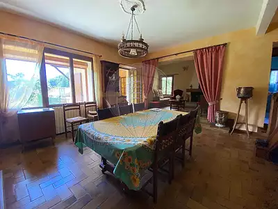 Maison, 190 m²