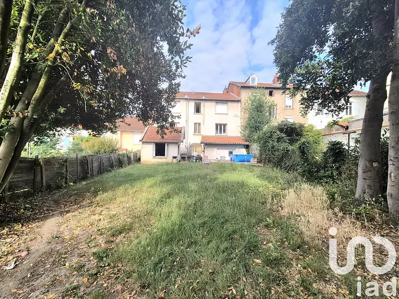 Immeuble, 230 m²